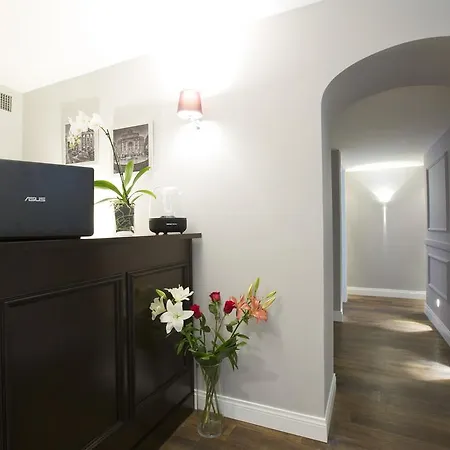 Relais Leone Rome